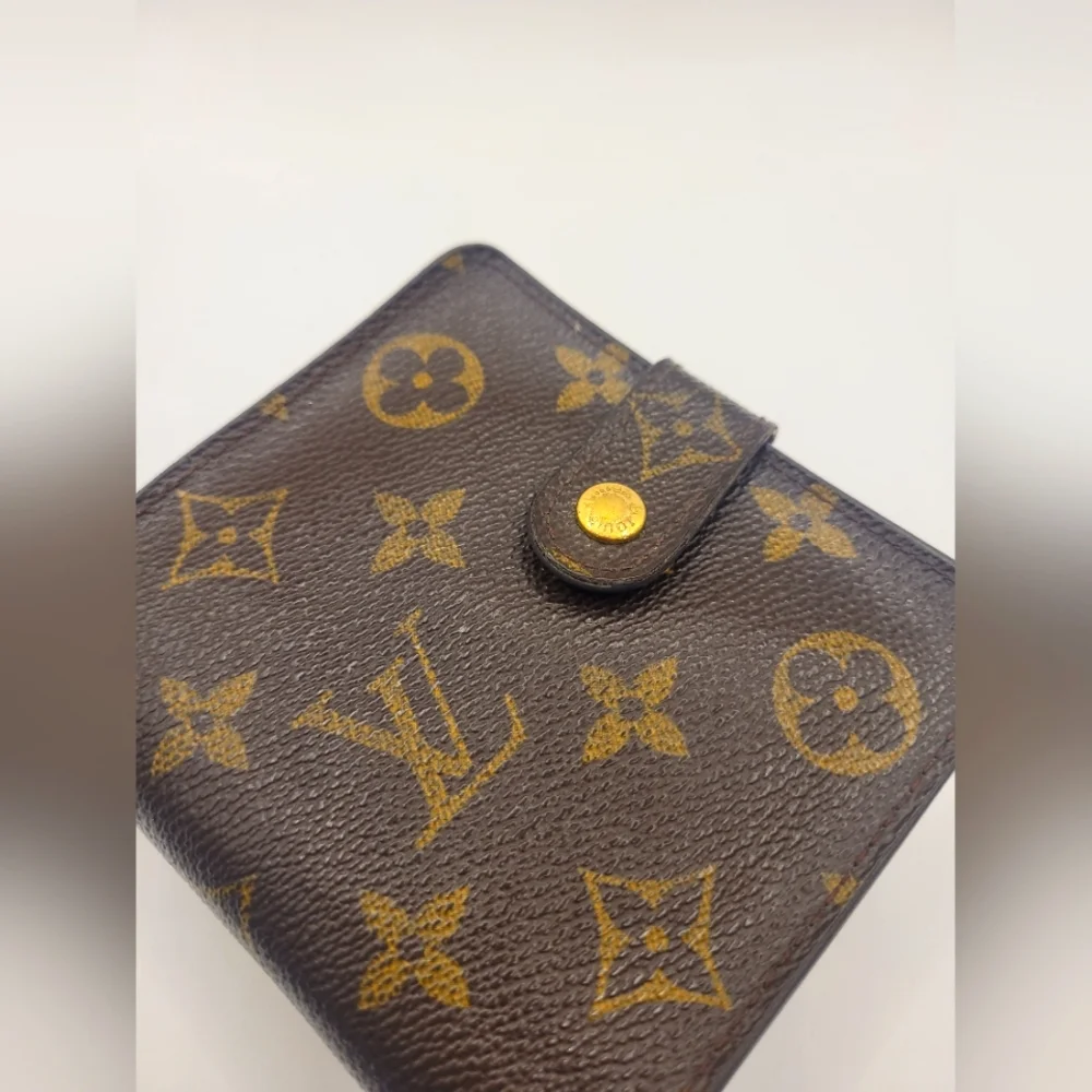 Louis Vuitton Monogram Compact Zip Wallet